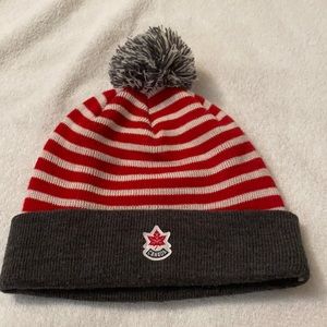 Team Canada toque